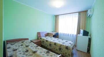 Фото номера Двухместный номер с 2 отдельными кроватями Гостиница Crystal Hotel г. Богородицк 5