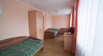 Фото номера Двухместный номер с 2 отдельными кроватями Гостиница Crystal Hotel г. Богородицк 7